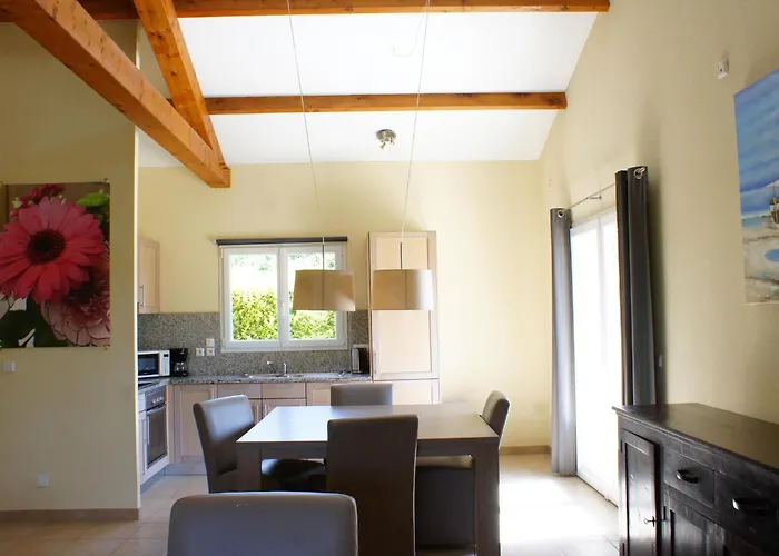 In Countryside With Private Garden Сasa de vacaciones