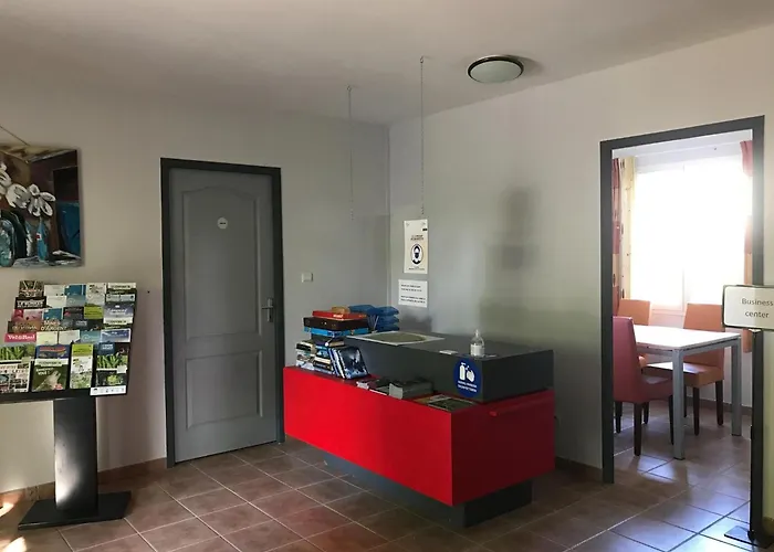 In Countryside With Private Garden *