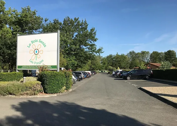 In Countryside With Private Garden Сasa de vacaciones Les Forges (Deux-Sevres)